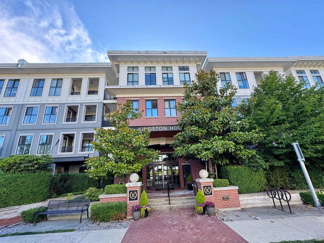 405 - 3323 151 Street