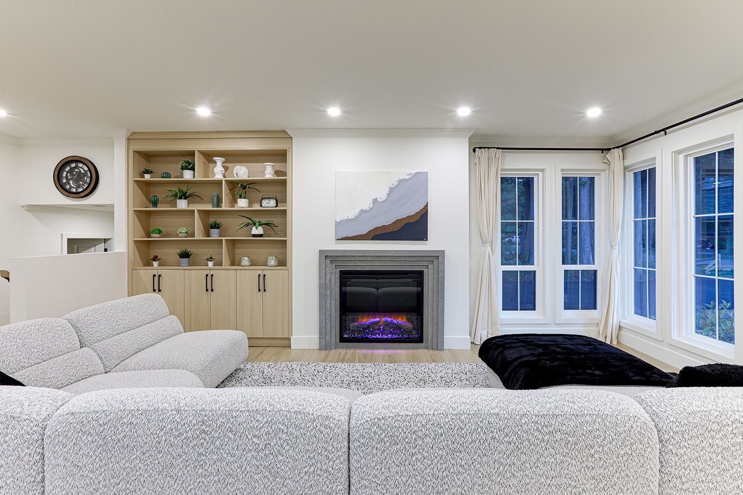 Listing Image 9