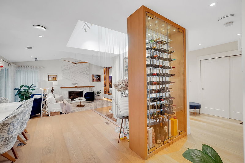 3706 Southridge Place, West Vancouver, V7V 3H8 | Image 3