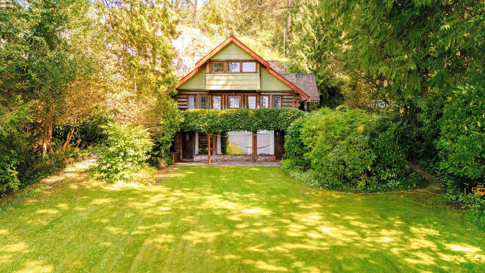 Listing Image 6