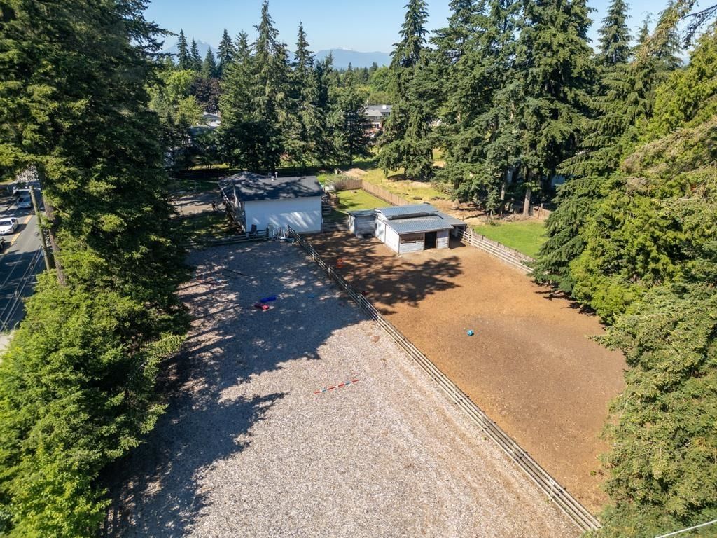 Listing Image 32