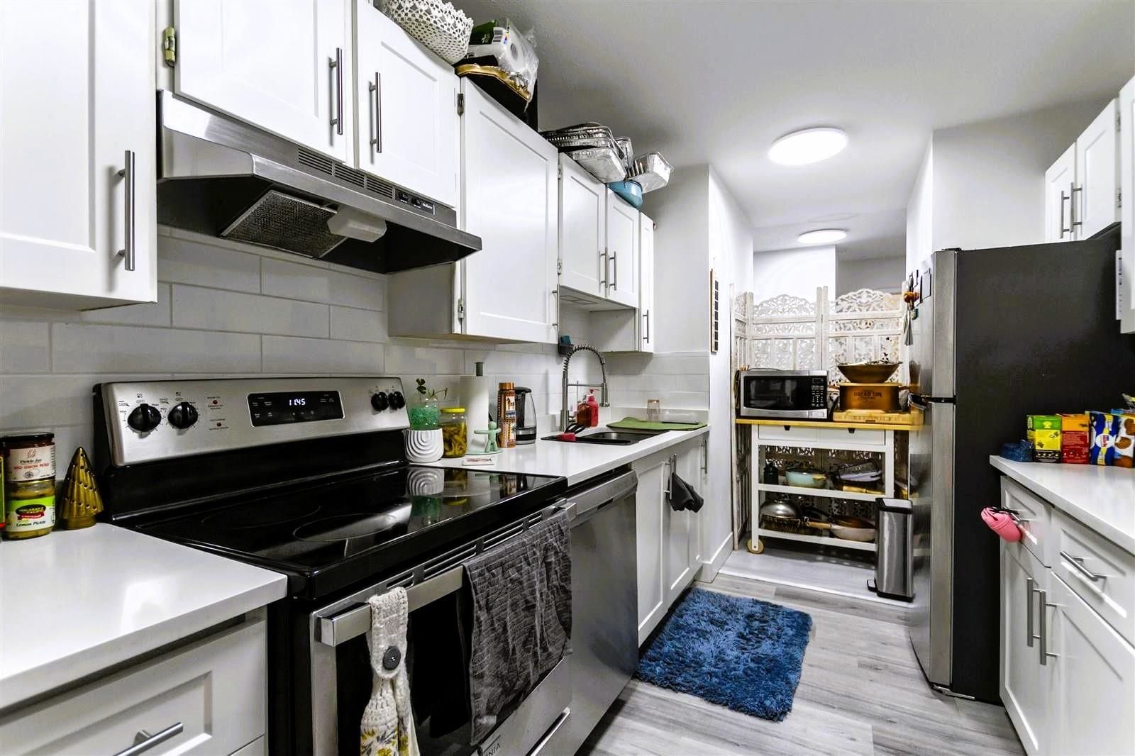 Listing Image 14