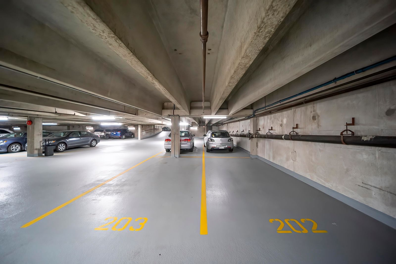 Listing Image 15