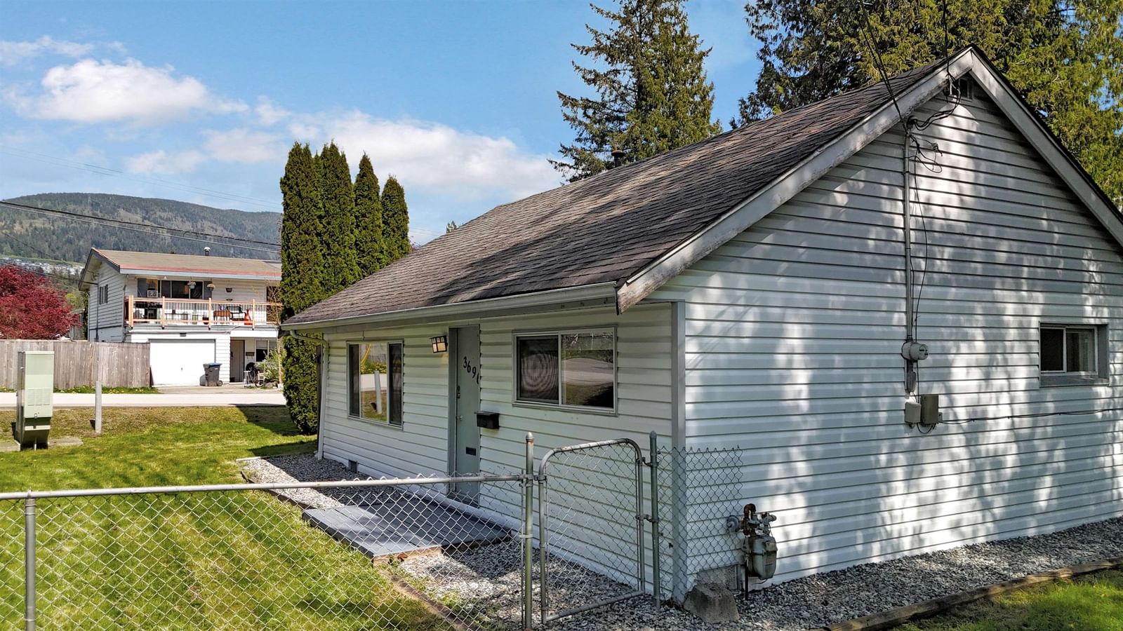 Listing Image 20
