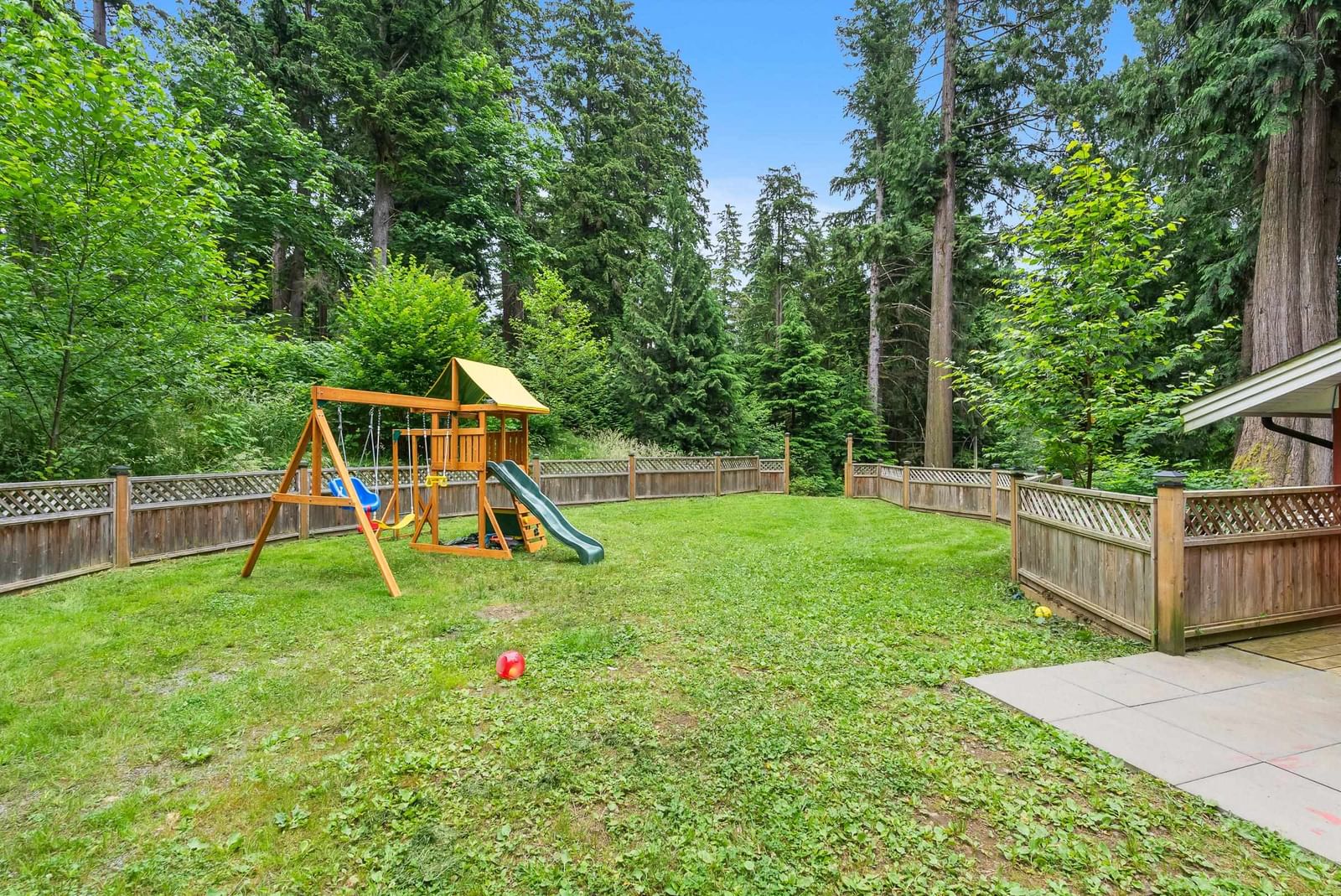 Listing Image 6
