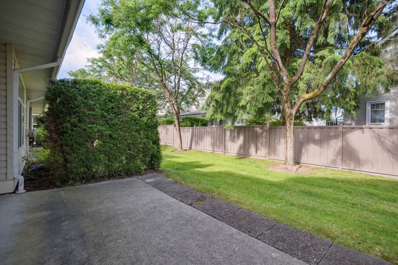 Listing Image 24