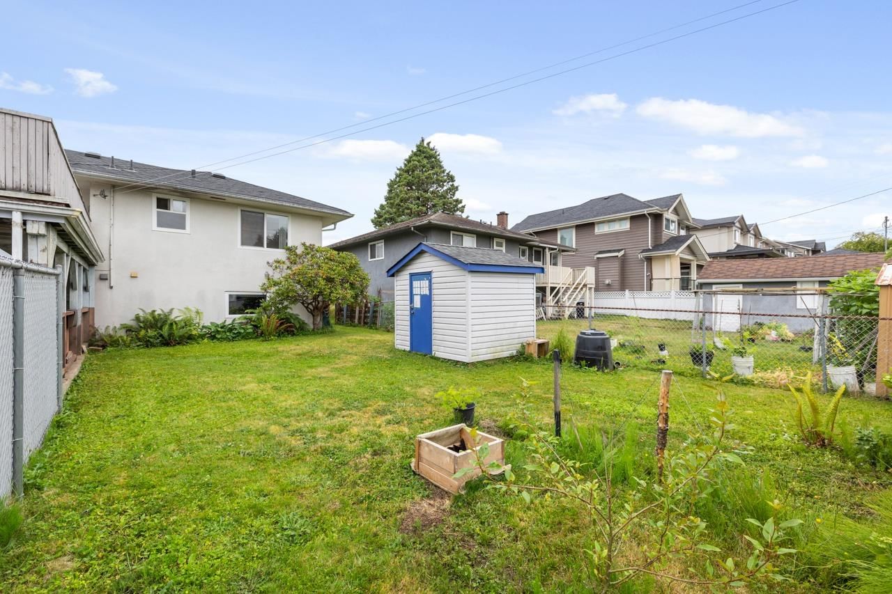 Listing Image 17