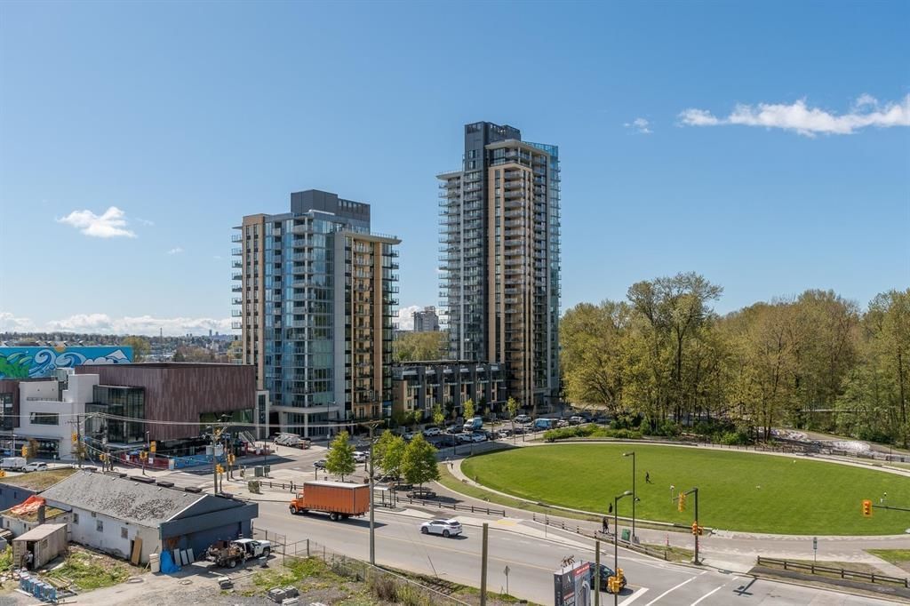 Listing Image 32