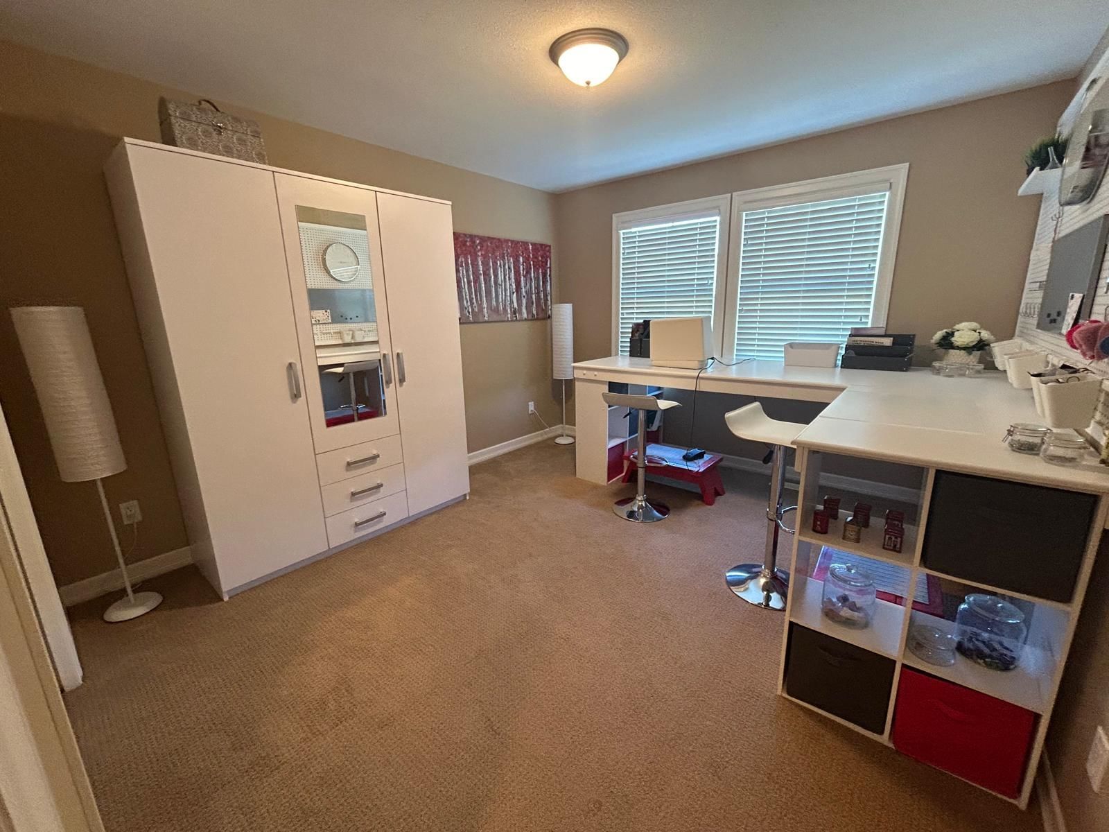 Listing Image 23