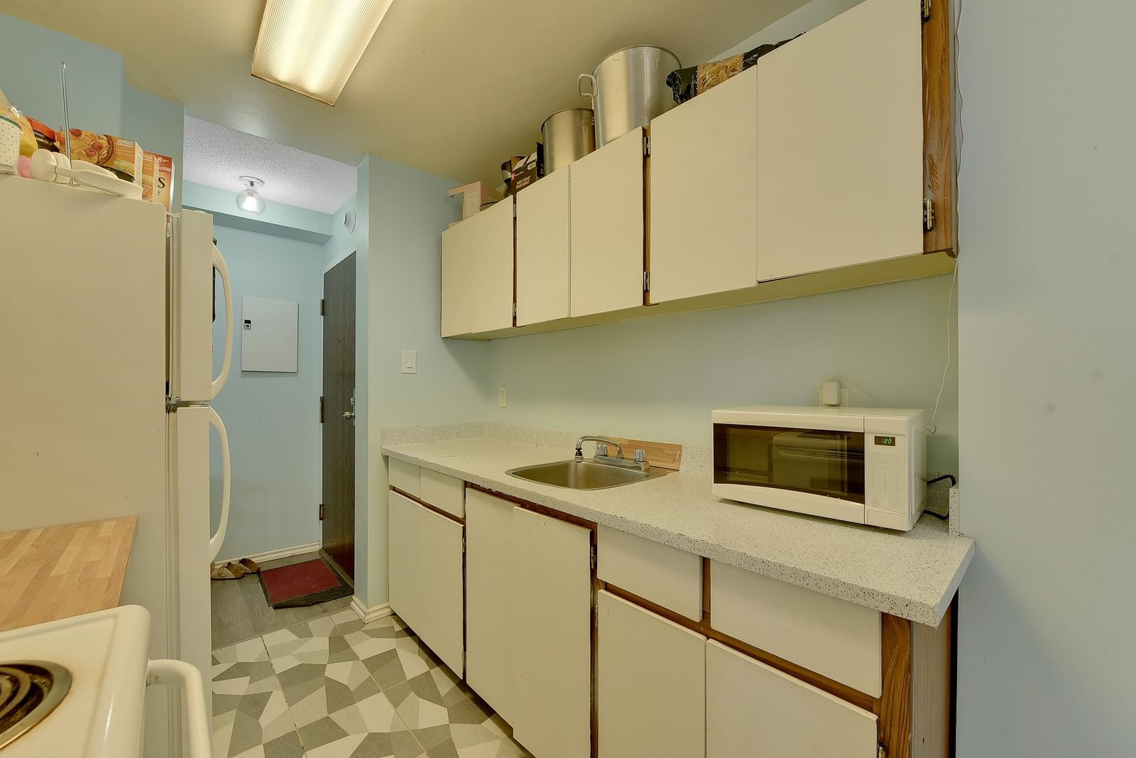 Listing Image 16