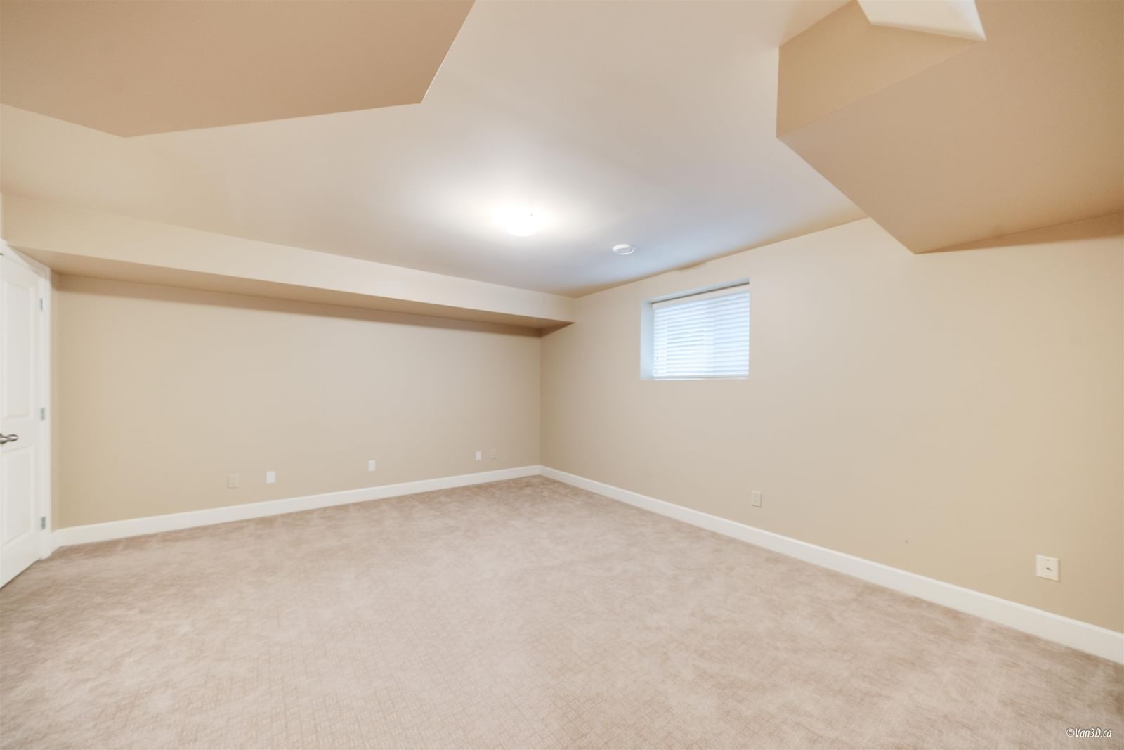 Listing Image 30