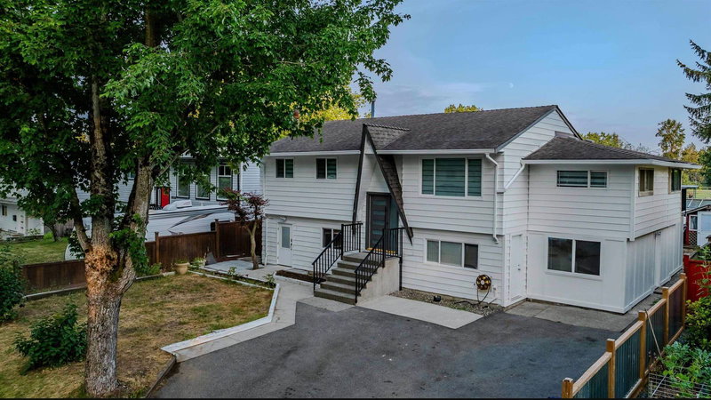 17396 62a Avenue, Surrey, V3S 5J1 | Image 3