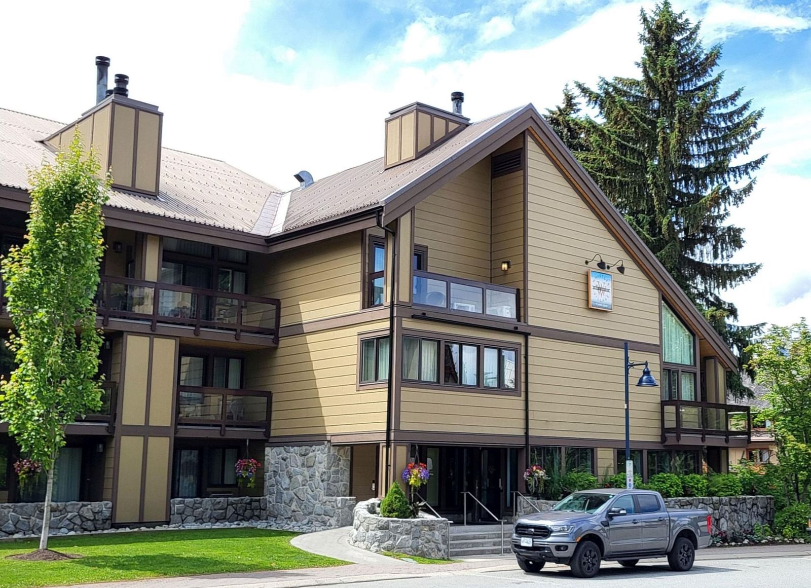 Listing Image 22
