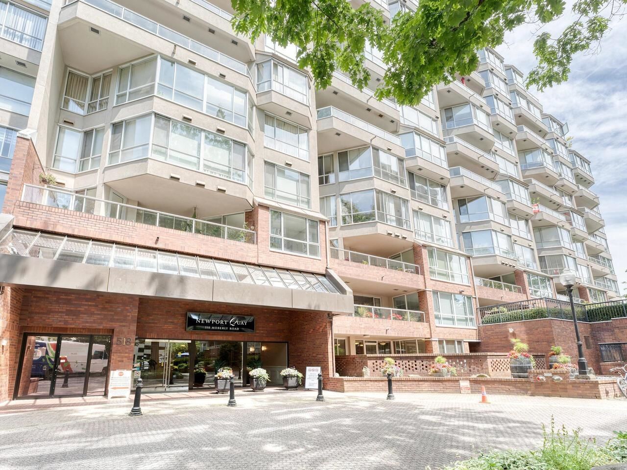 Listing Image 20