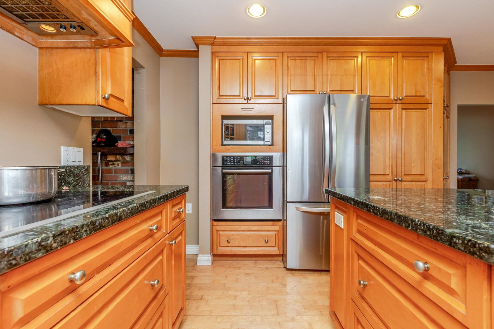 Listing Image 15