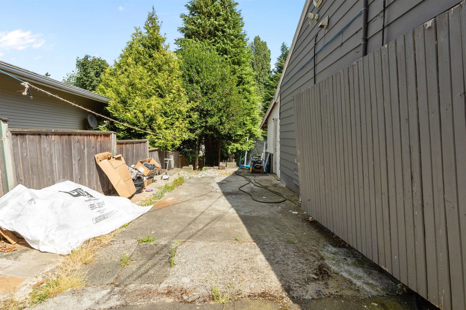 Listing Image 24