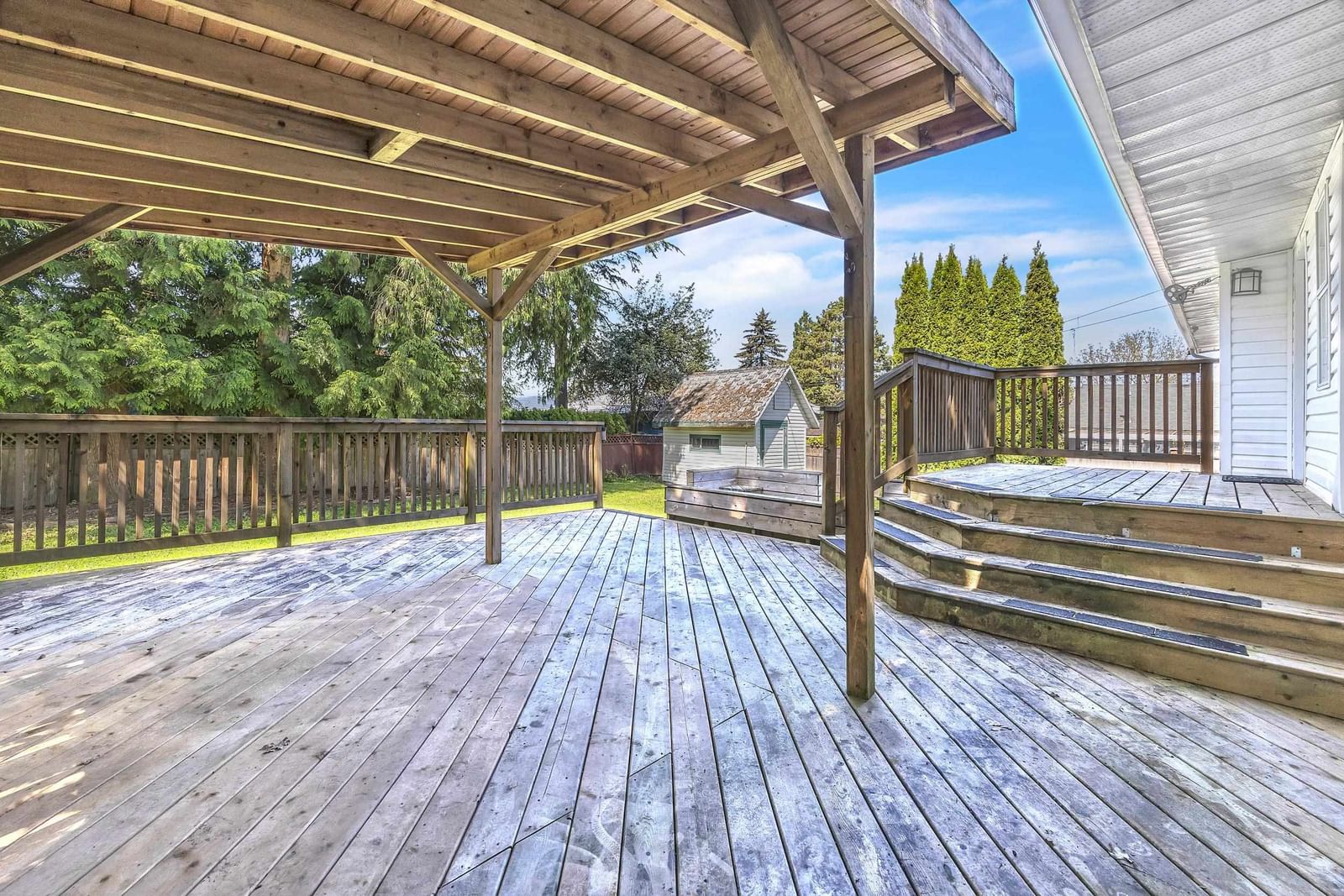 Listing Image 17