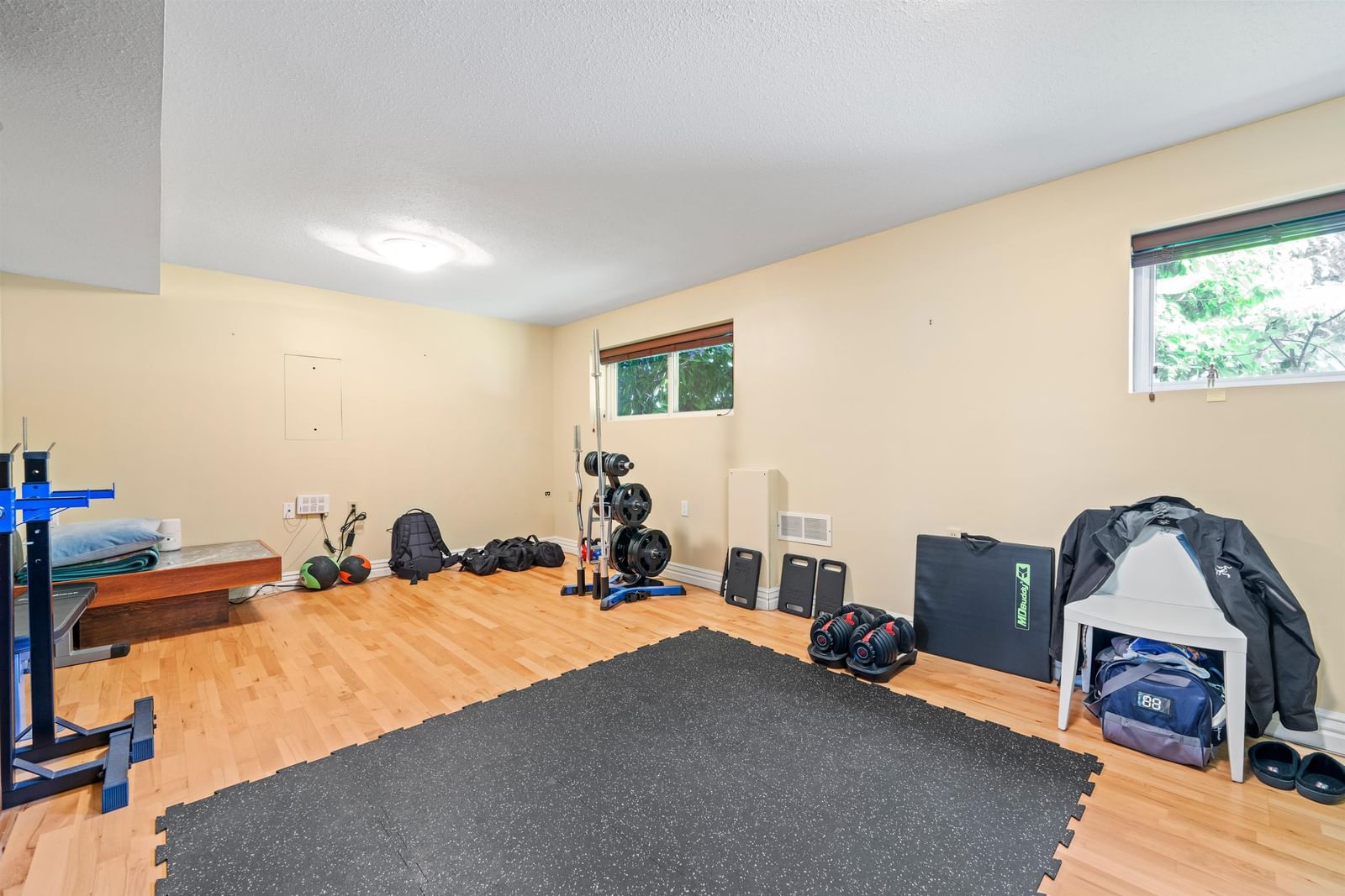 Listing Image 21