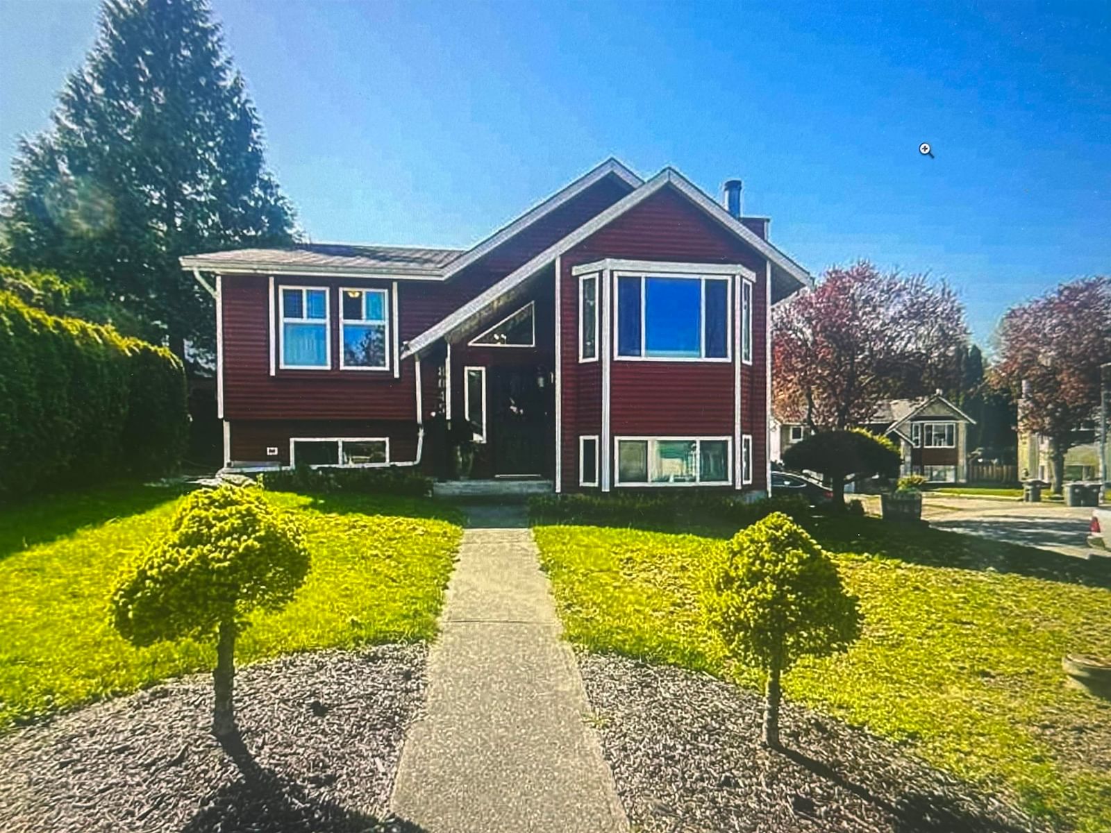 Listing Image 1