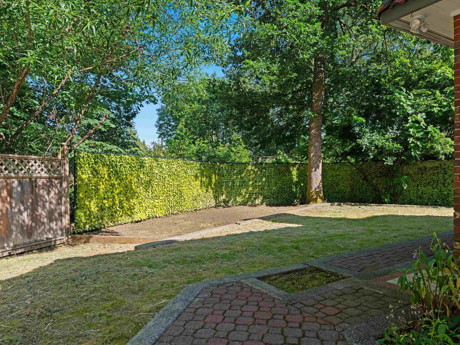 Listing Image 36