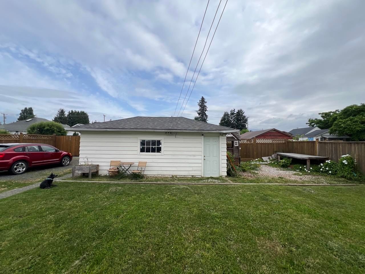 Listing Image 9
