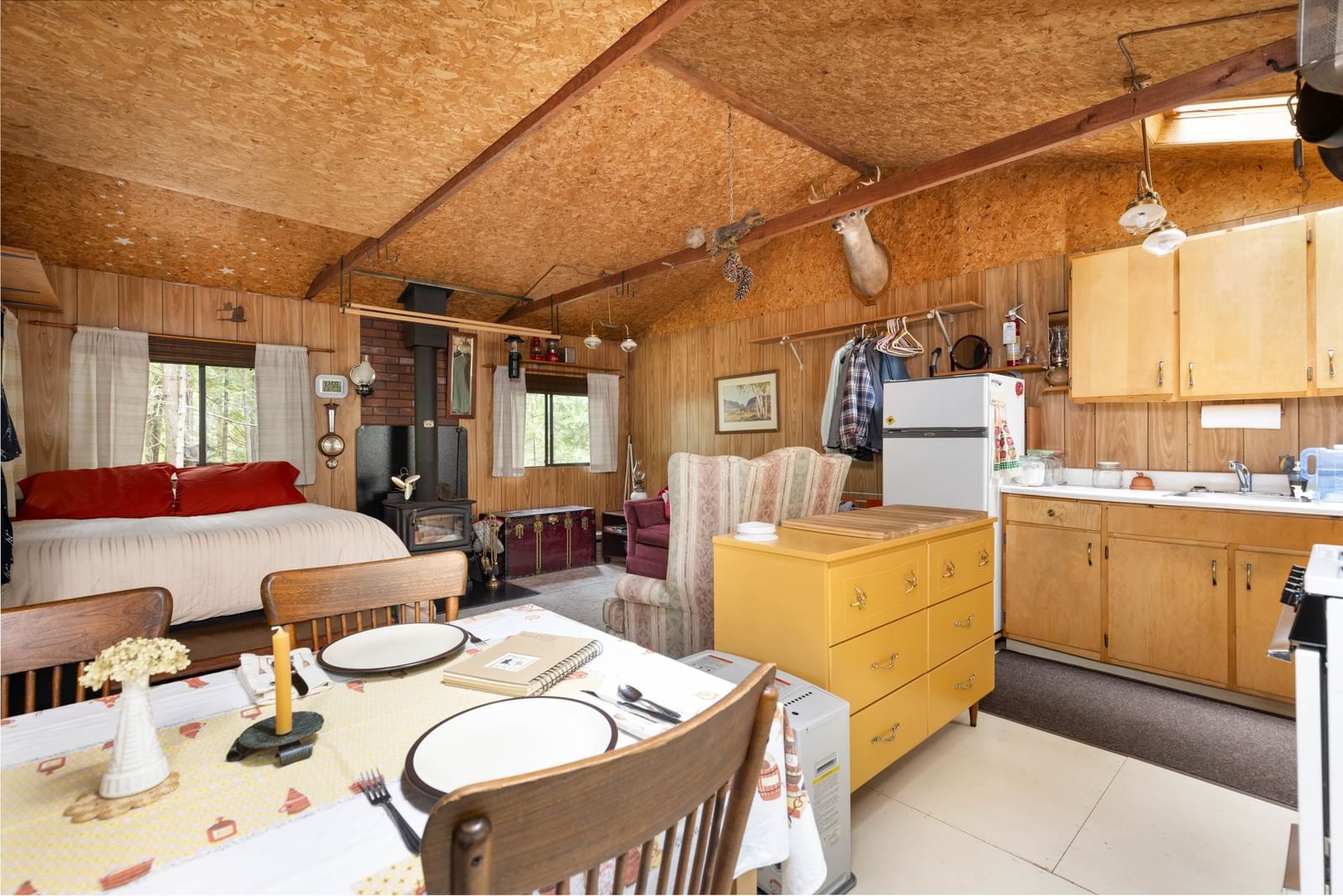 Listing Image 3