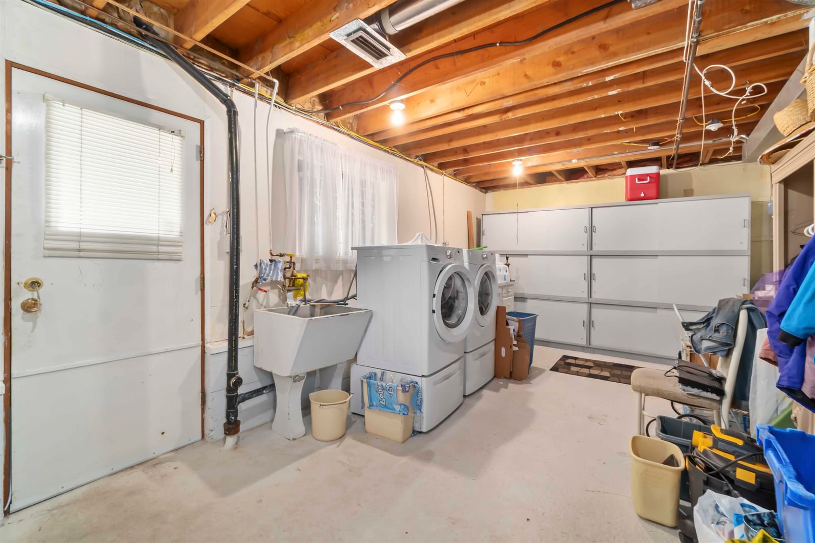 Listing Image 22