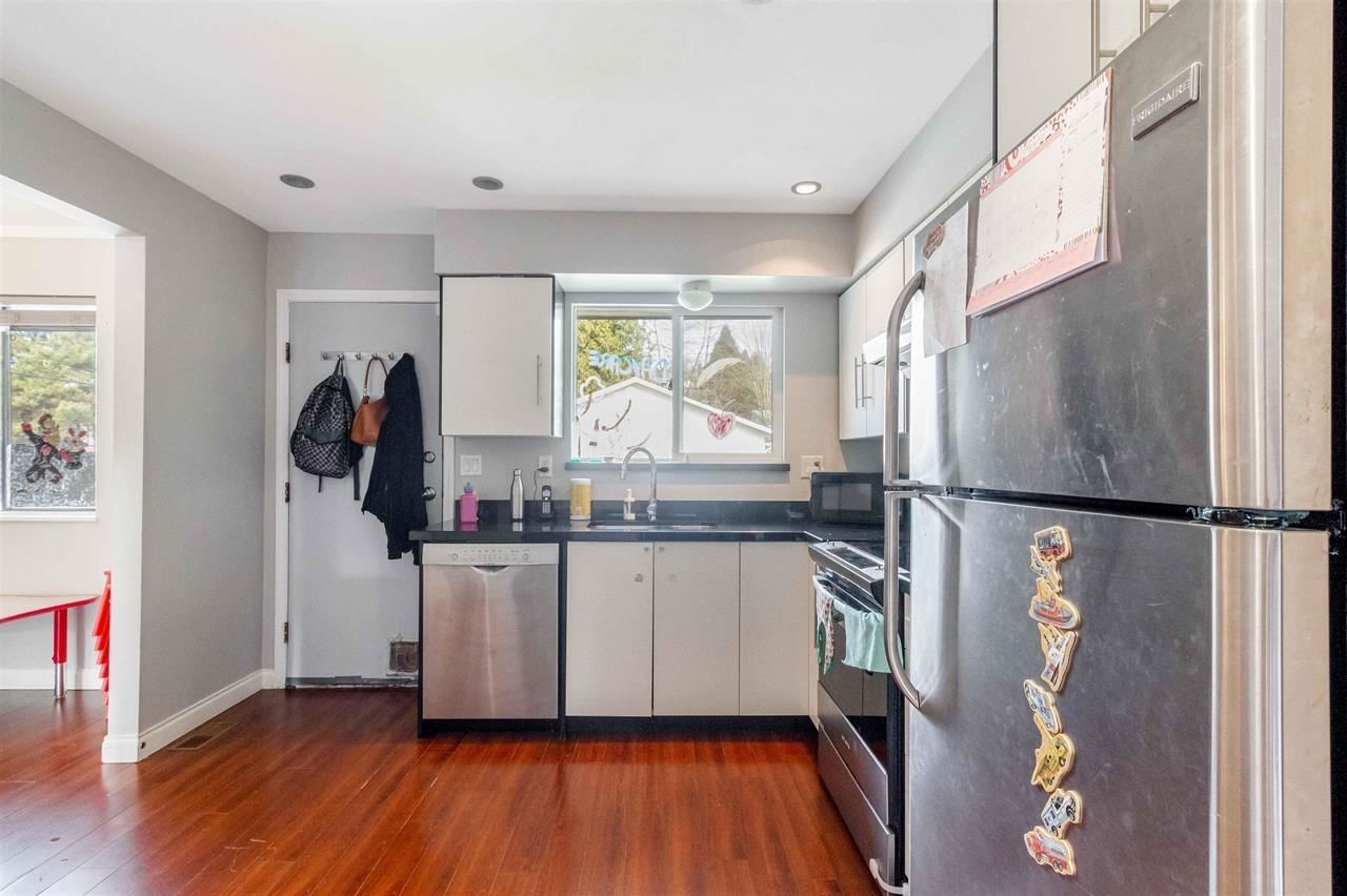 Listing Image 18