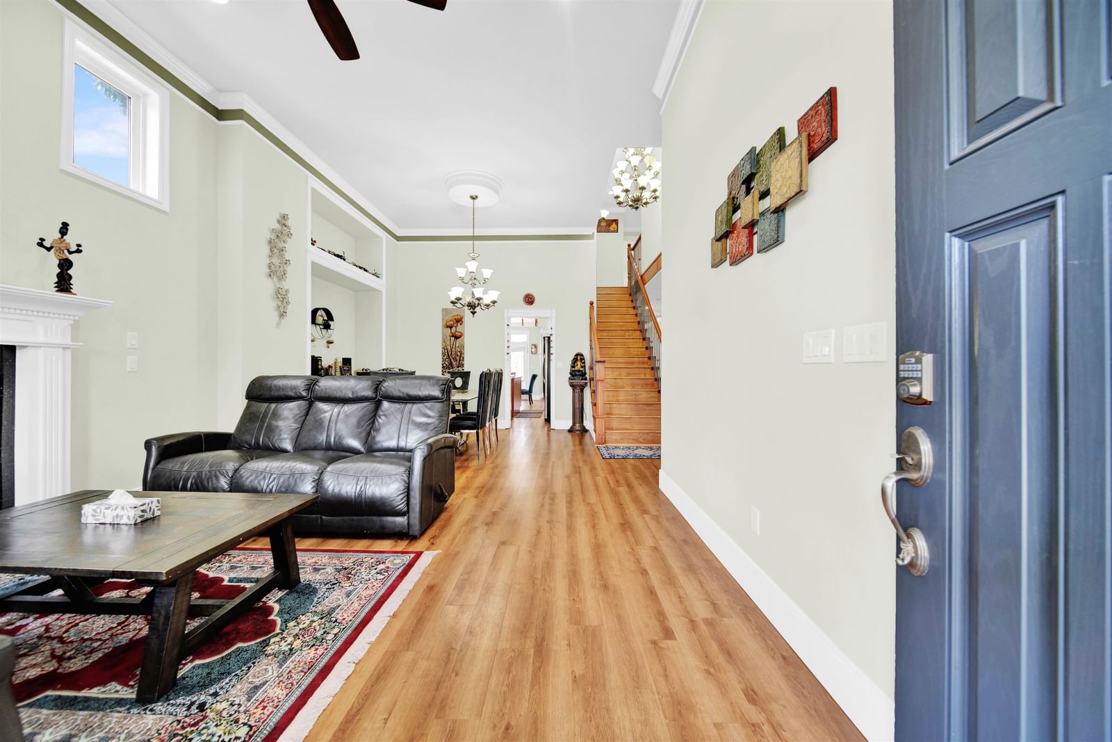 Listing Image 13