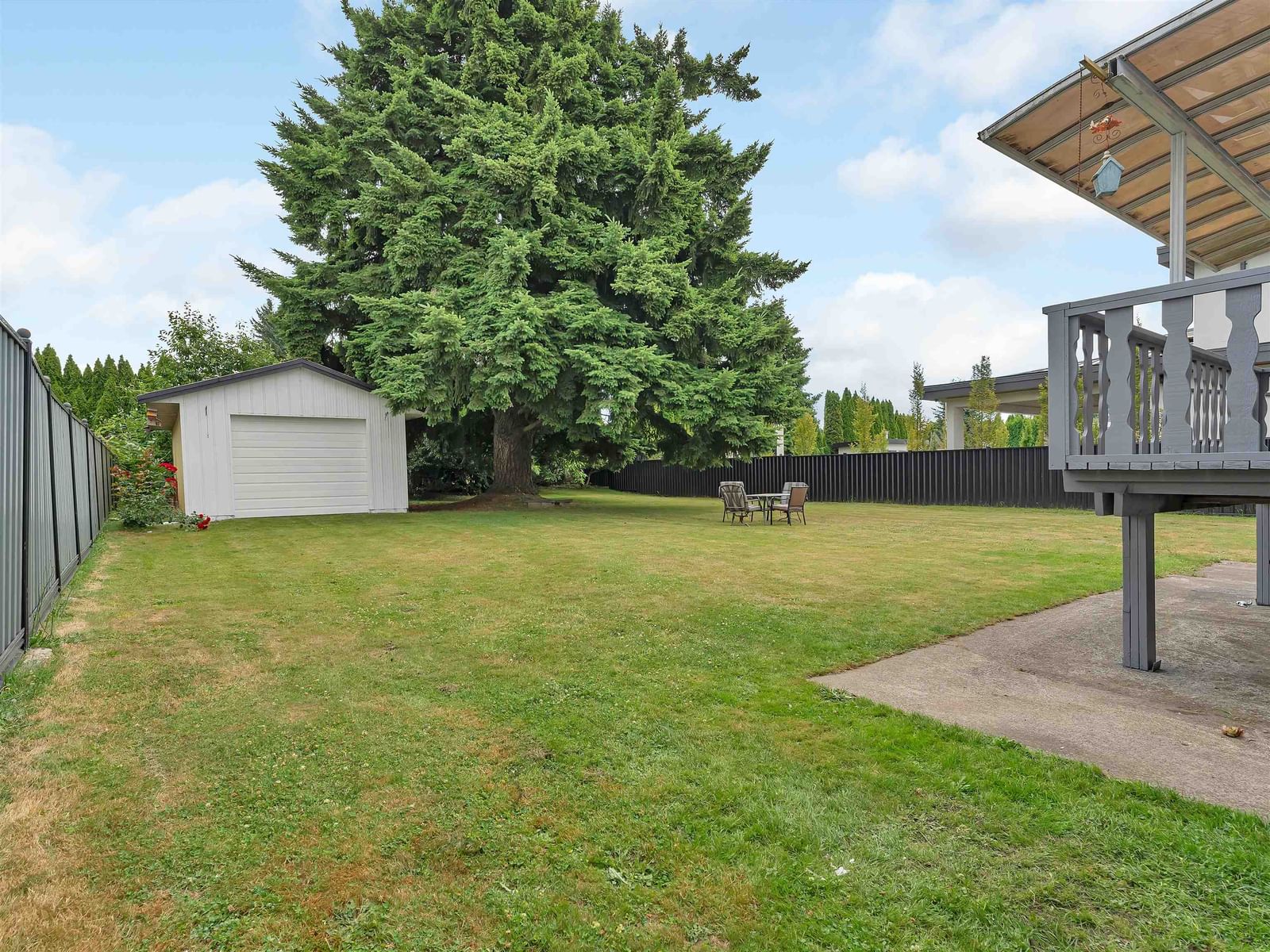 Listing Image 6