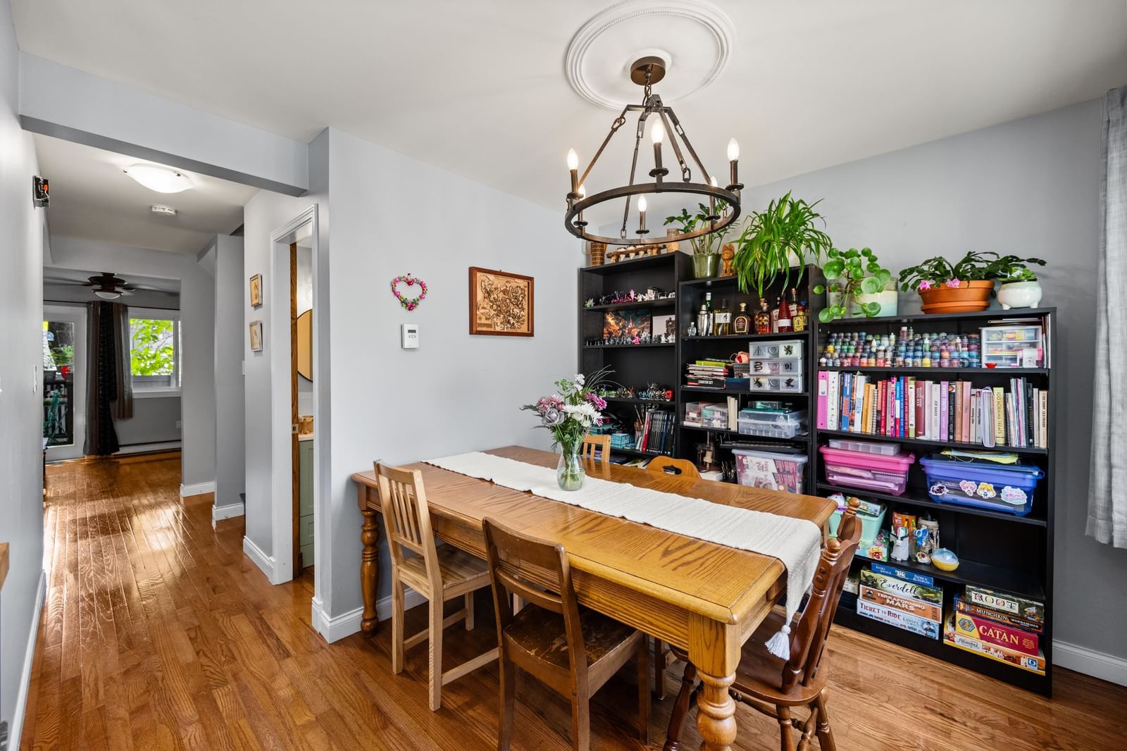 Listing Image 16