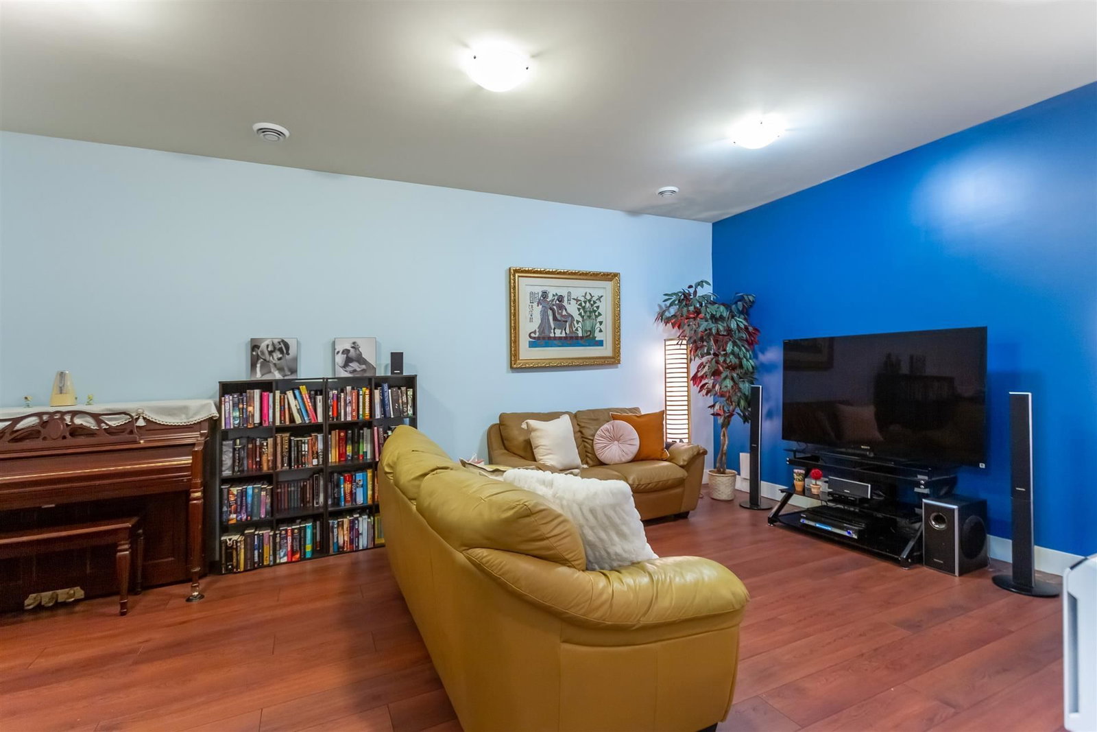Listing Image 22