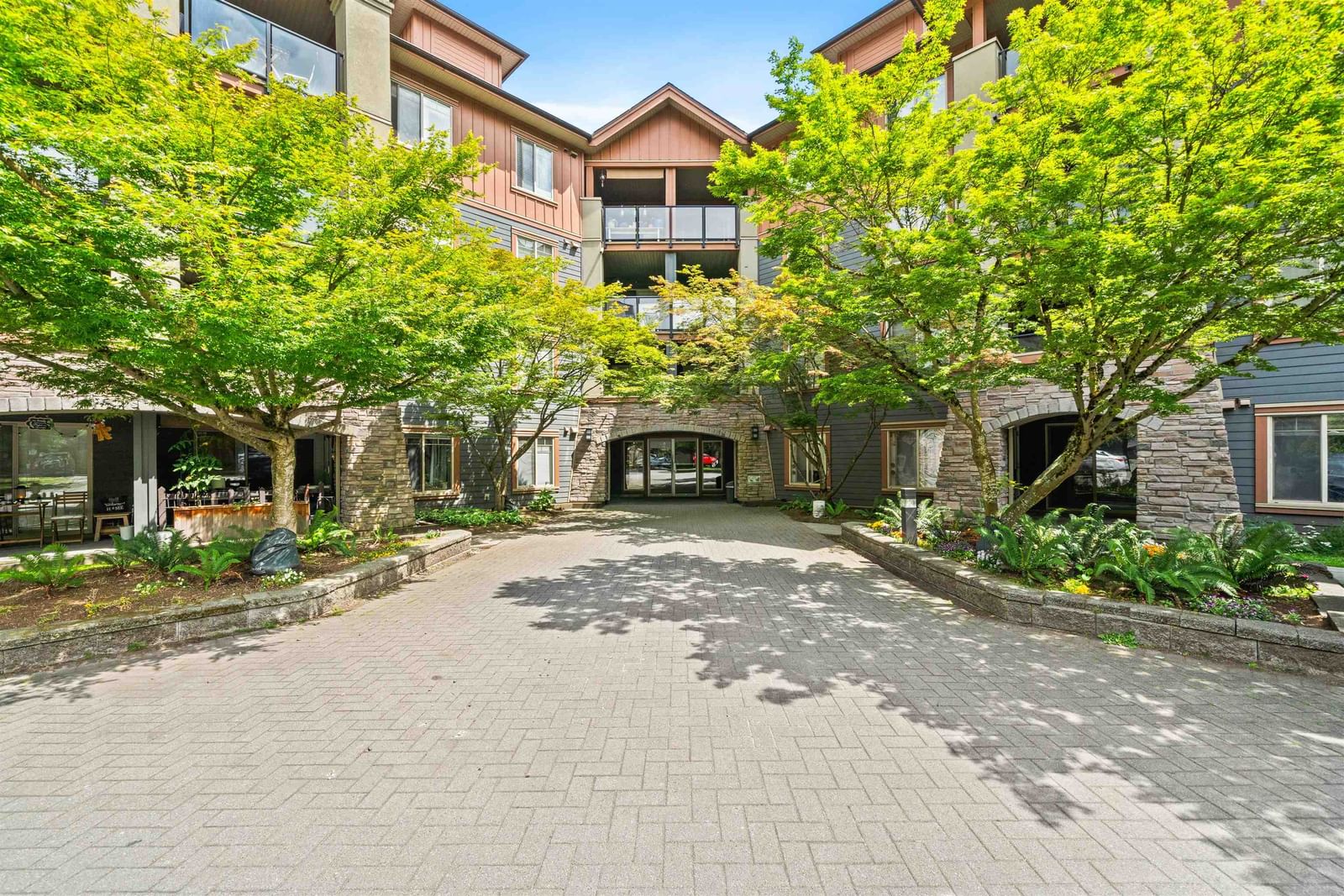 Listing Image 25