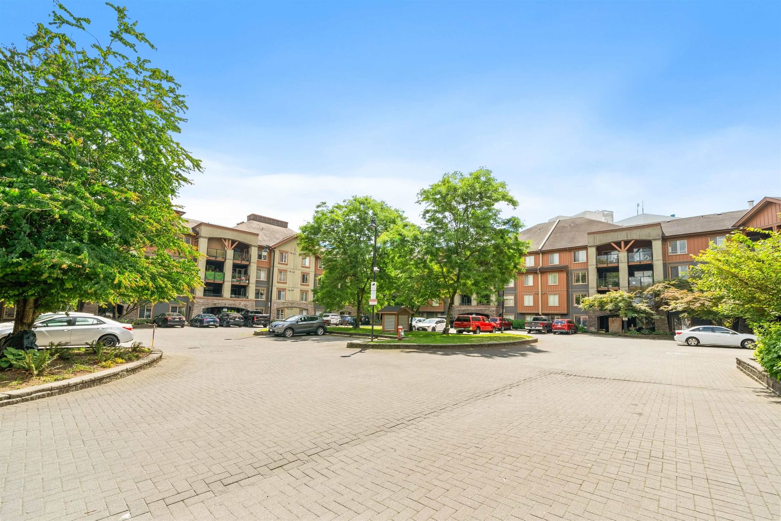Listing Image 33