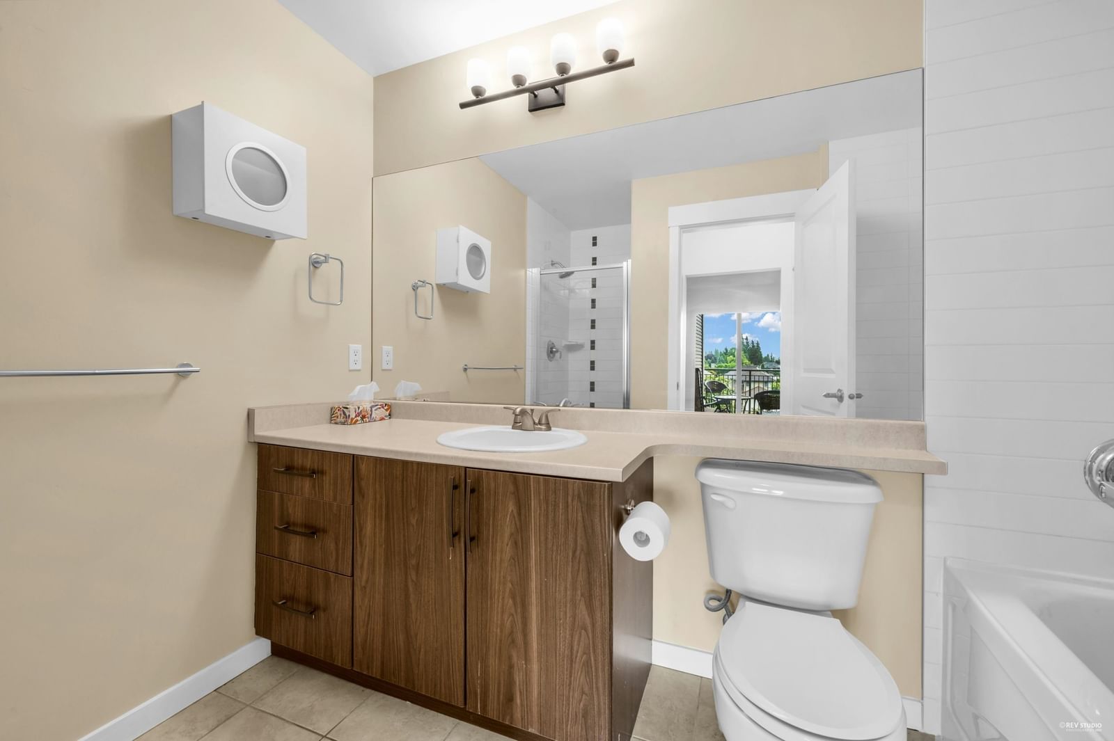 Listing Image 26