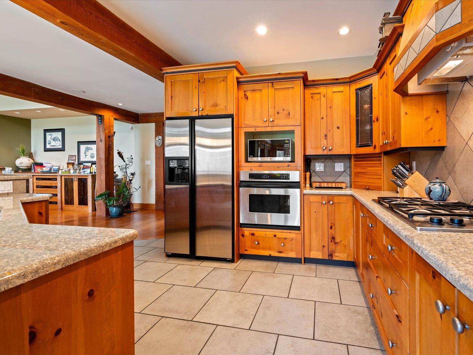 Listing Image 15