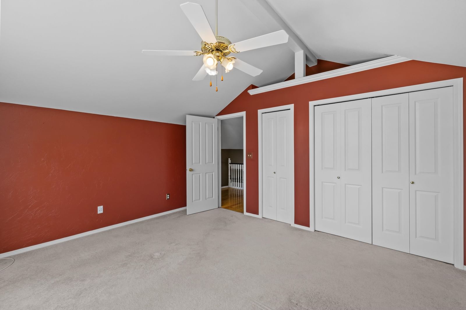 Listing Image 28