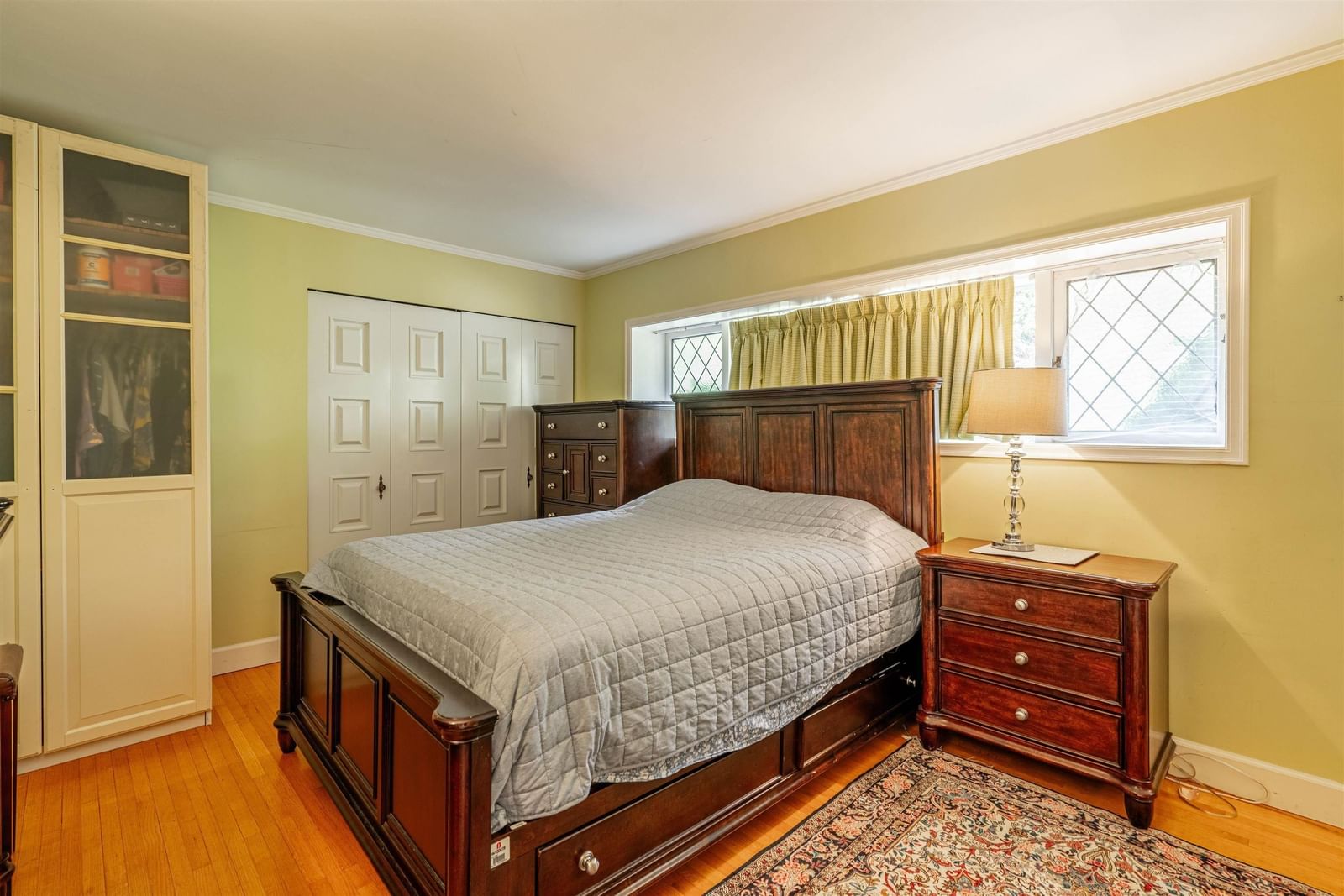 Listing Image 12