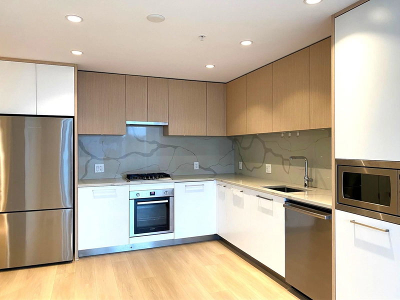 1407 - 567 Clarke Road, Coquitlam, V3J 0K7 | Image 2