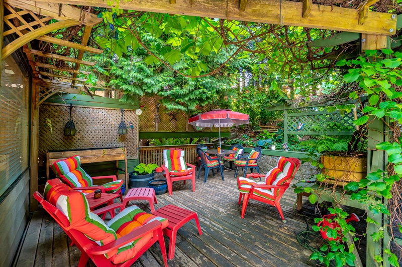 13575 Crestview Drive, Surrey, V3R 6V6 | Image 3