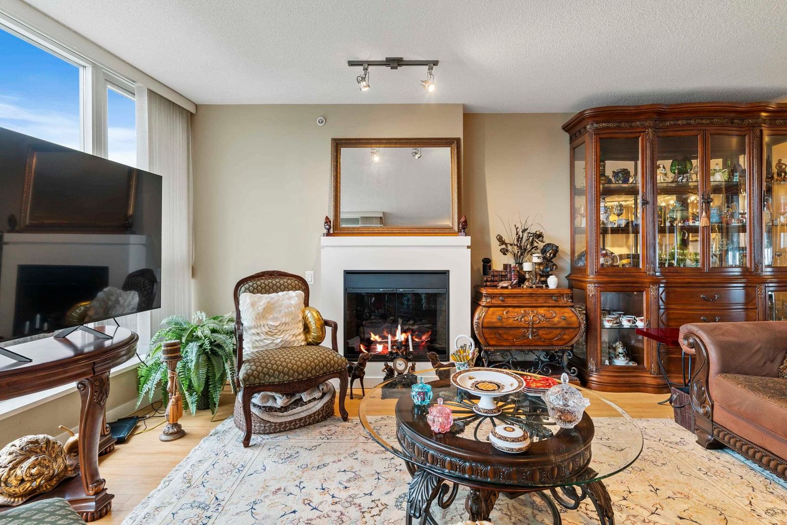 Listing Image 20
