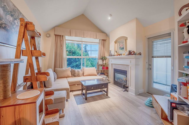 416 - 960 Lynn Valley Road