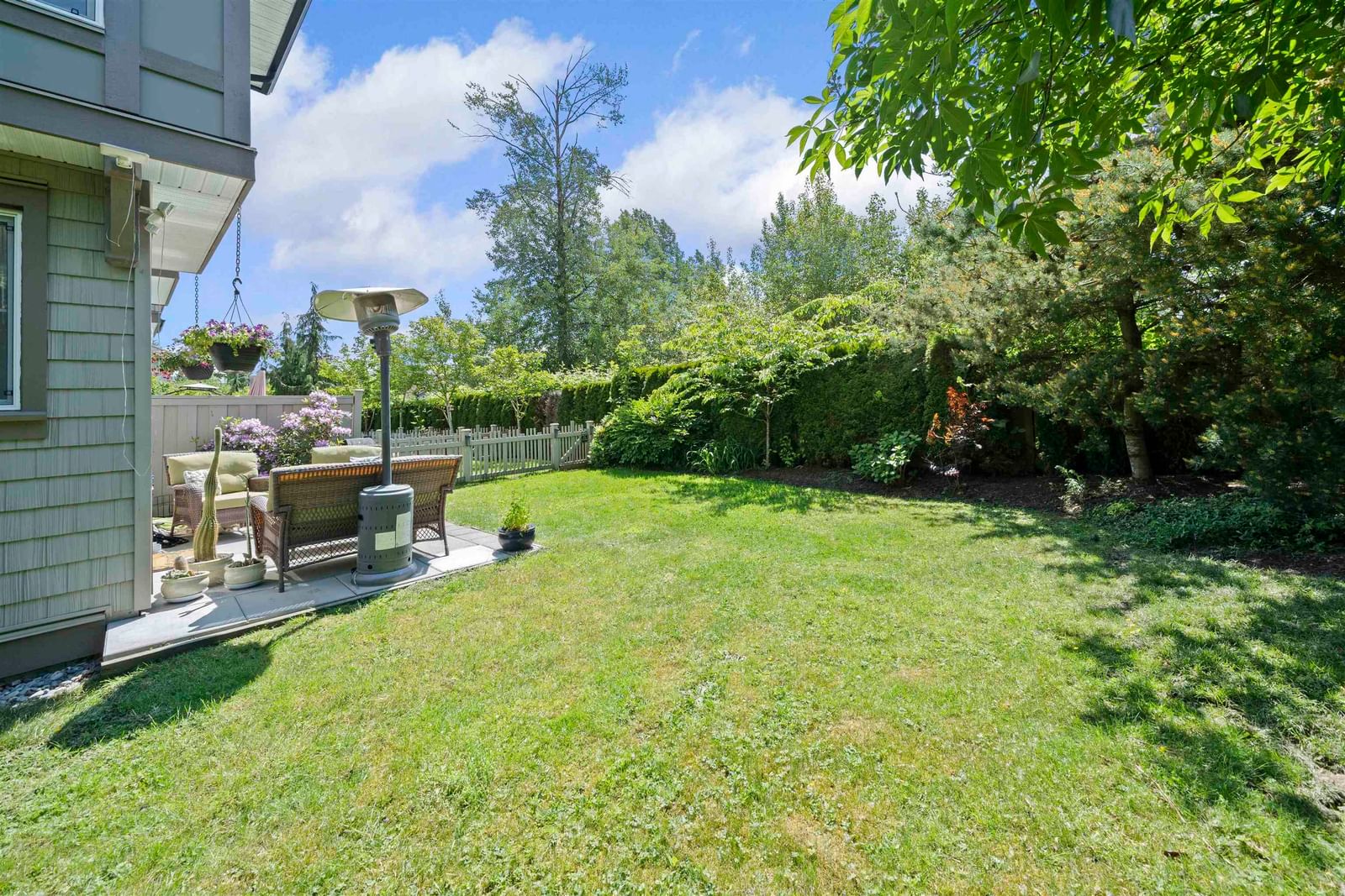 Listing Image 22