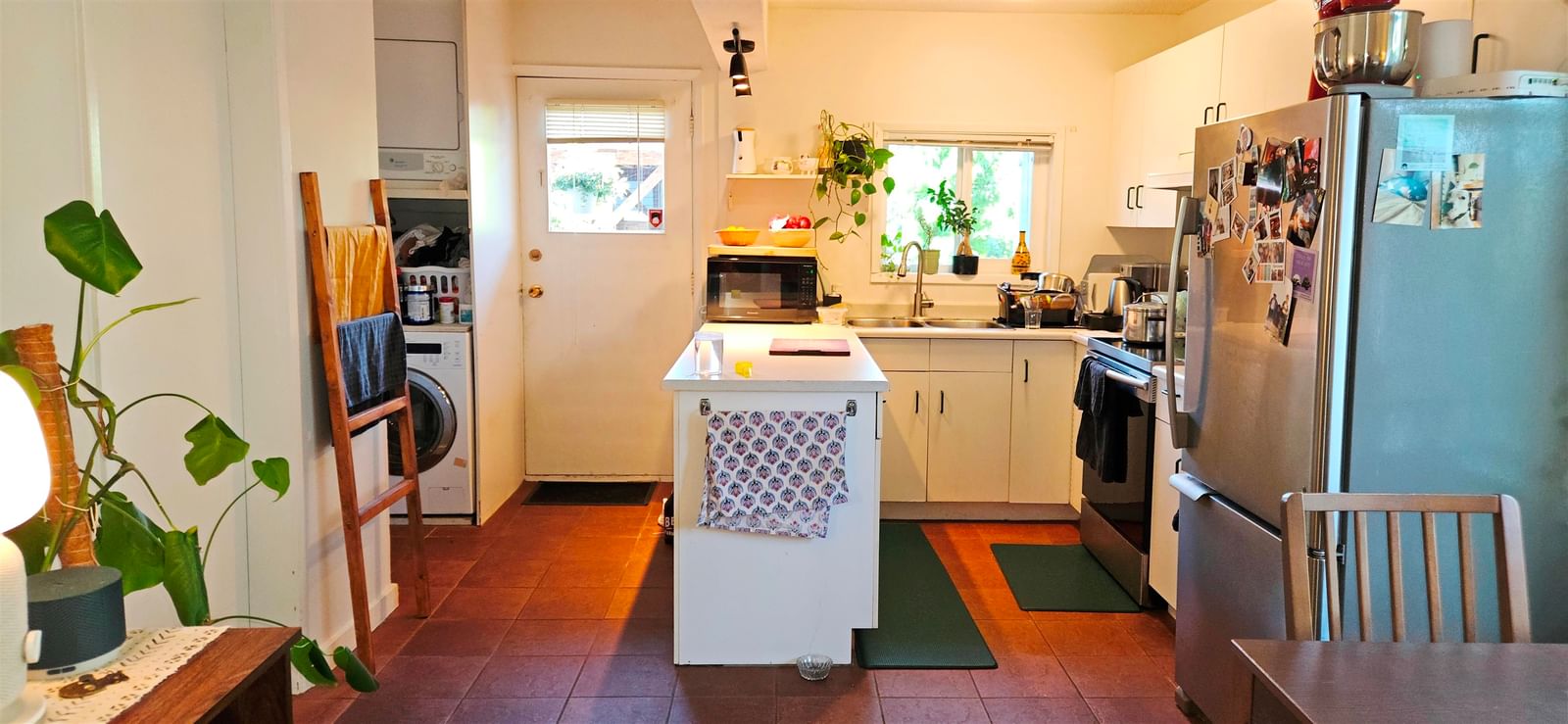 Listing Image 19
