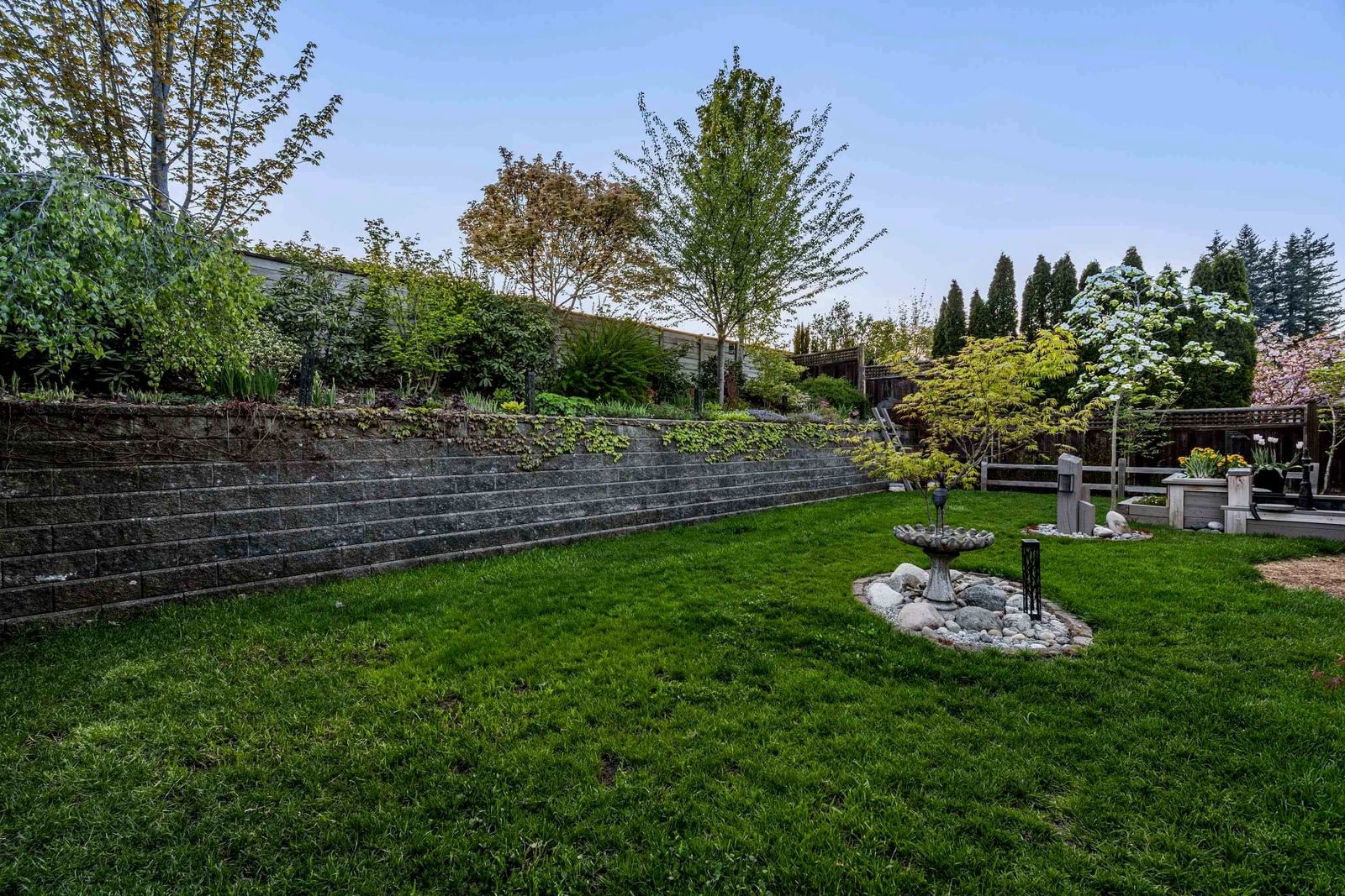 Listing Image 32