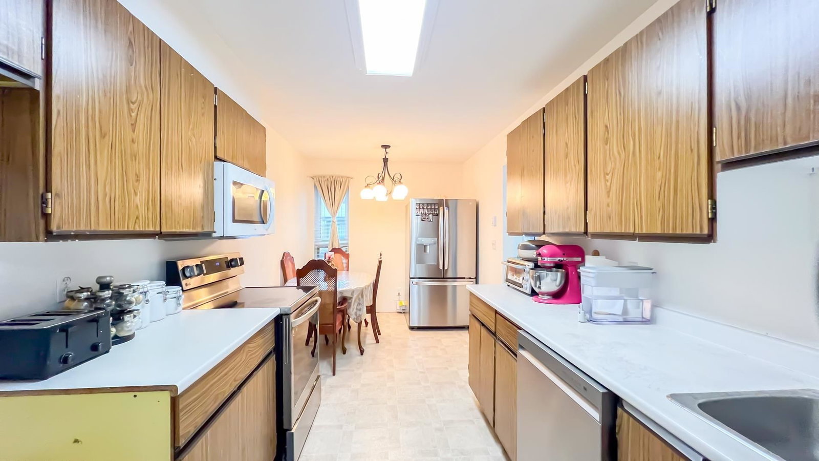 Listing Image 13