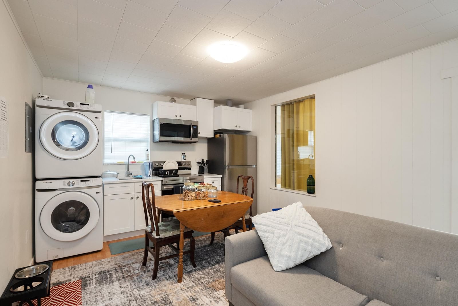 Listing Image 14