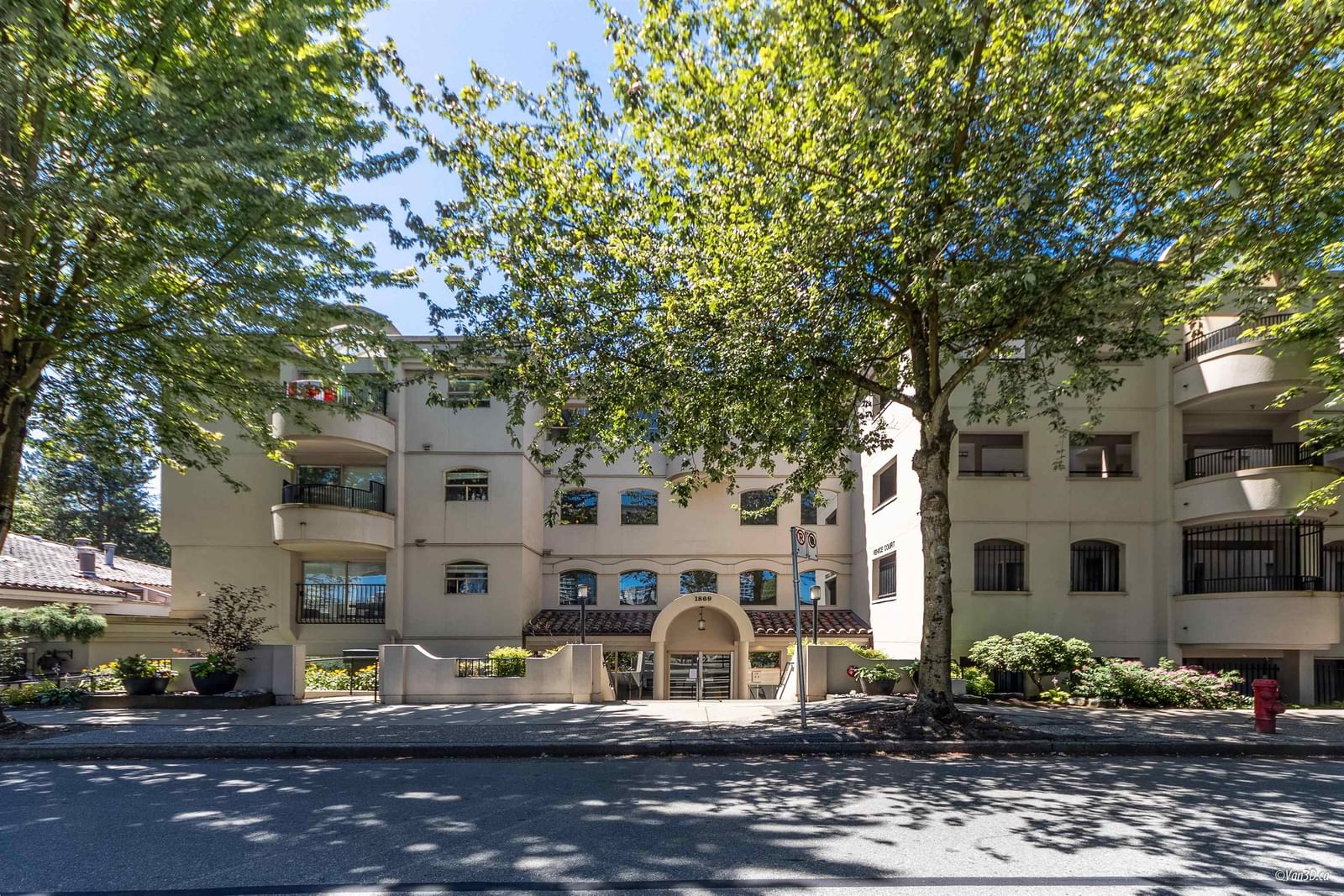 Listing Image 21