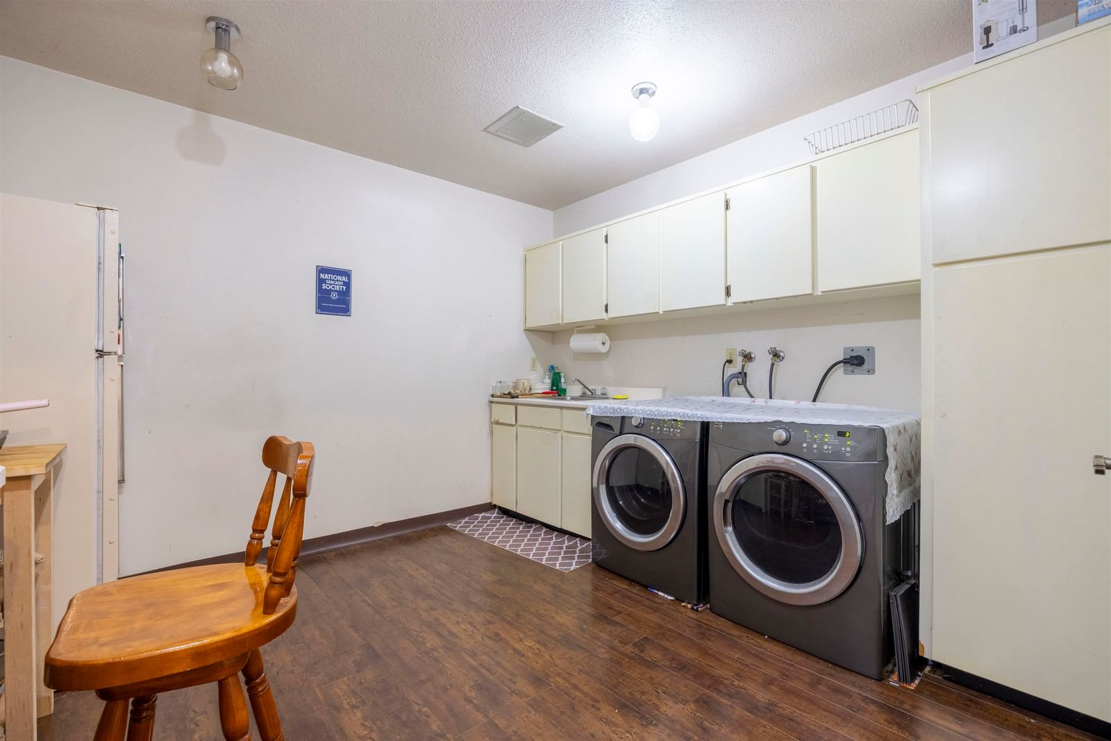 Listing Image 22