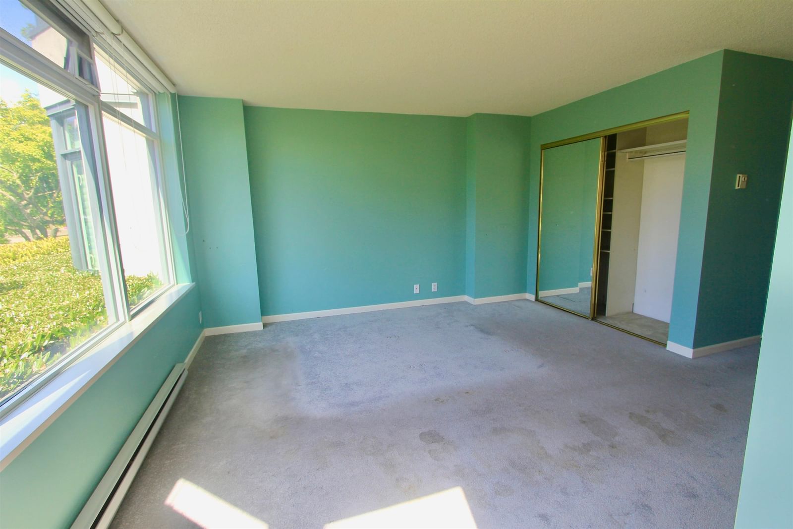 Listing Image 28